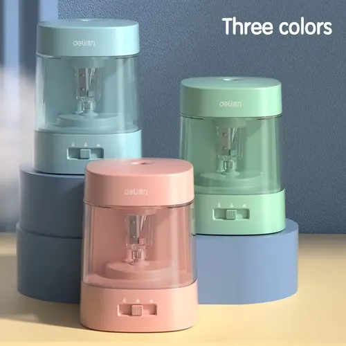Sacapuntas Eléctrico Deli Carga a Pila Colores Color Celeste