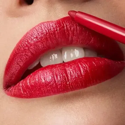 Kiko Lumiverse Step Outside Lipliner 03