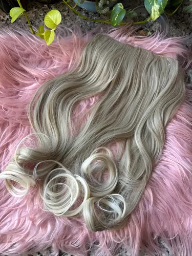 Cortinas De Pelo: Cabello Sintetico Premium Extensiones Color Rubio 108/613 Ondas
