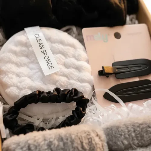 Kit Skincare Caja Regalo Mod. Black And White
