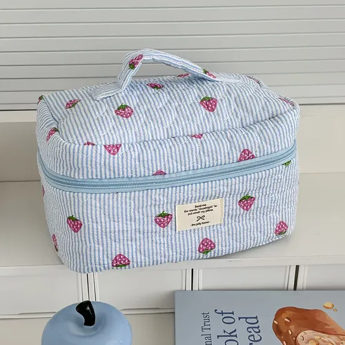 Bolsa De Cosméticos Azul Con Rayas De Fresa, Versátil, Portá Strawberry Stripe Blue Striped With Strawberry Print