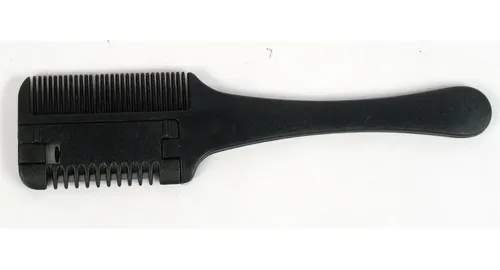 Peine Navaja Con Una Hoja Filo N826 Negro