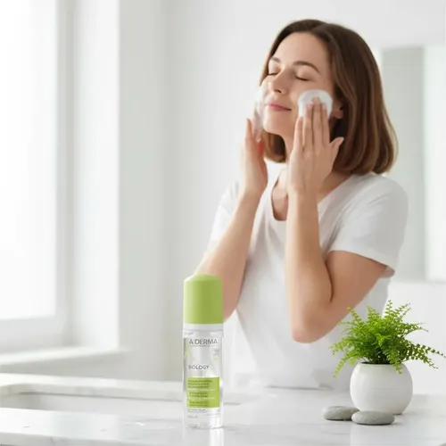 A Derma Biology Espuma Facial Limpiadora Hidraprotectora
