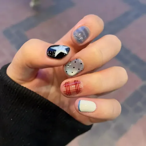 Ofrecemos Alta Calidad. Parche De Uñas Usable Fresco A