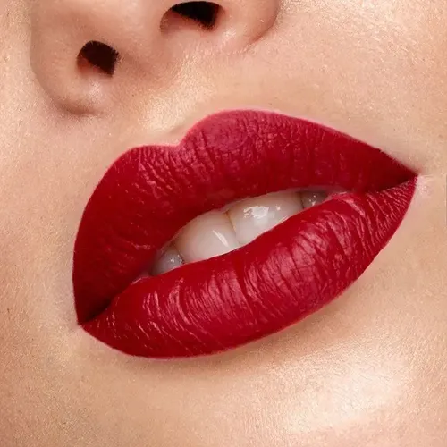 Labial Líquido Vogue Cosméticos Mate Resist A Prueba Besos
