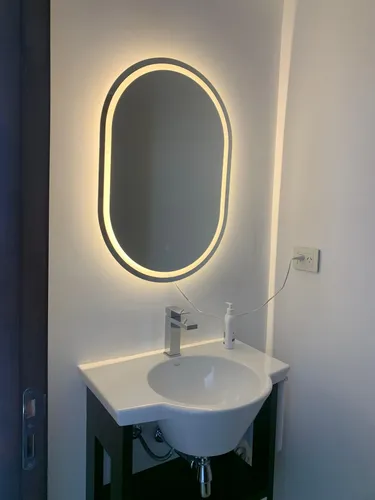 Espejo Ovalado De Baño Con Luz Led Moderno