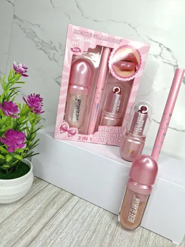 Lip Combo Labiales Delineador En Barra Gloss Efecto Brillo
