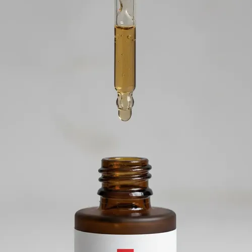 Niacinamide+ Serum Niacinamida 10% Y Hialurónico Lidherma Momento de aplicación Día/Noche Tipo de piel Todo tipo de piel