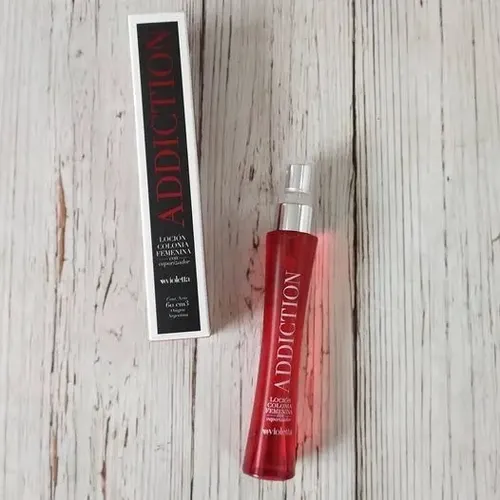 Colonia Femenina Addiction Con Vaporizador