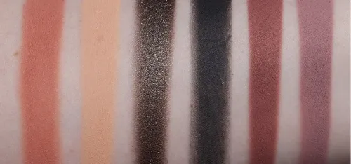 Paleta De Sombras Huda Beauty – Pretty Grunge – Multi