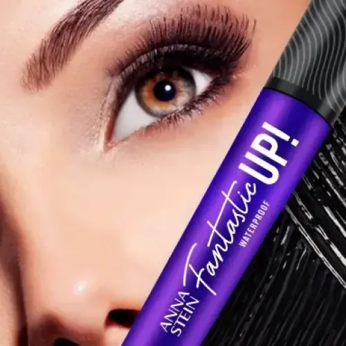 Máscara Anna Stein Fantastic Up Waterproof Color Negro