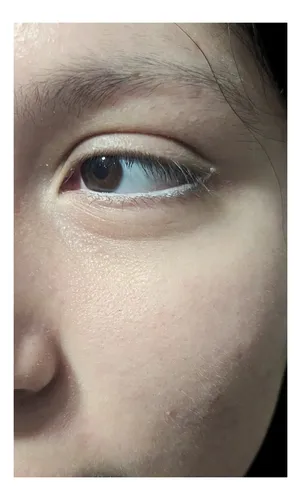 Lápiz Delineador Ojos Blanco Agranda Mirada Karite
