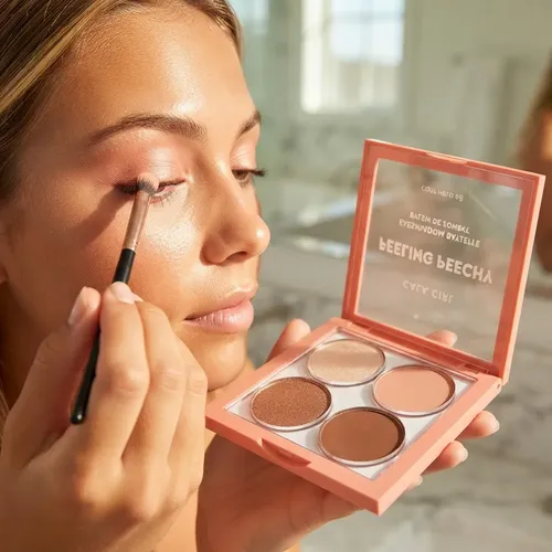 Paleta De Sombras City Girl Feeling Peachy Tono 02