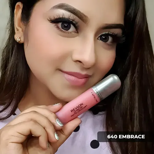 Labial Revlon Ultra Hd Matte Lipcolor Tono 640 Embrace
