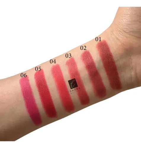 Labial En Barra Matte Lipstick Bombshell Pink 21 Color 05