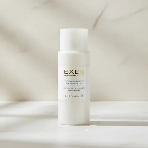 Emulsión De Limpieza Facial Con Vitamina E 250ml Exel