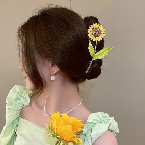 #1 Piece Sunflower Shape Hair Brooch +