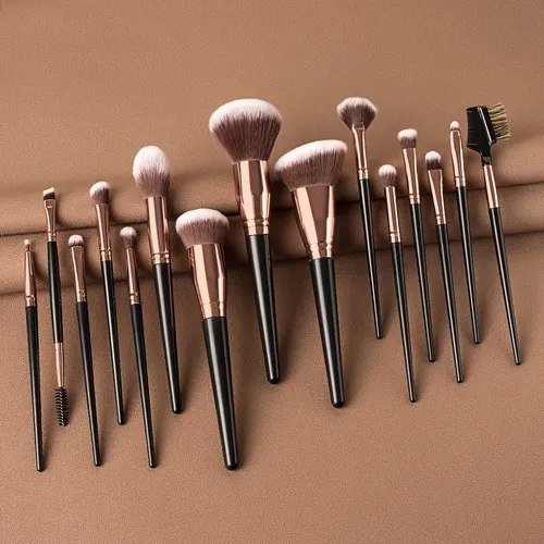 Set De 15 Brochas De Maquillaje Portátil Para Principiantes
