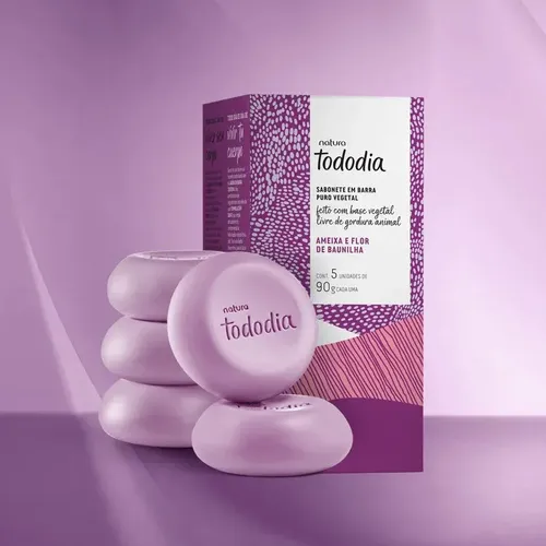 Kit de regalo de crema hidratante Natura Tododia y jabón con fragancia de ciruela y flor de vainilla