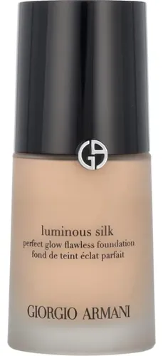 Base Giorgio Armani Luminous Silk 5 Neutro Medio