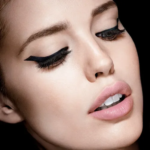Delineador Líquido Master Ink Mate Maybelline Charcoal Black