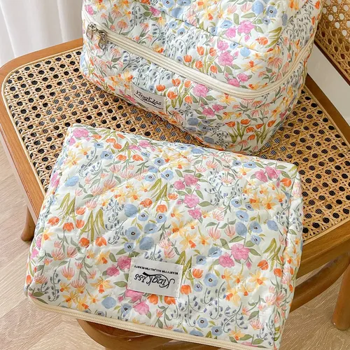 Juego De Tres Piezas De Bolsas De Maquillaje Para Mujer