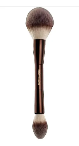Hourglass Veil Powder Brush Brocha maquillaje polvo