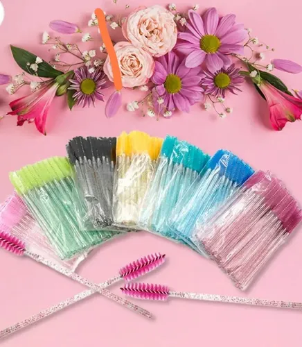 Cepillo Para Maquillaje De Pestañas X 12 Un Mango Color