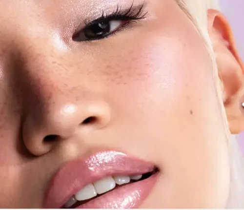 R.e.m. Beauty Yours Truly Makeup Set Sombra, Rubor Y Gloss