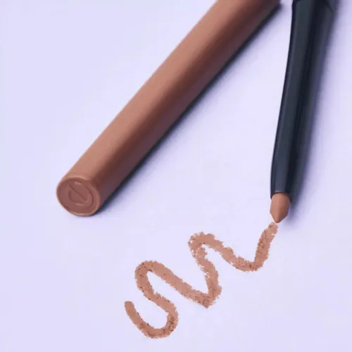 Delineador Retráctil Essence Stay 8h Waterproof en Tono Cinnamon Spice