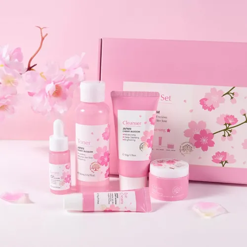 Set Limpiador O Crema Para El Cuidado De La Piel Sakura De 5