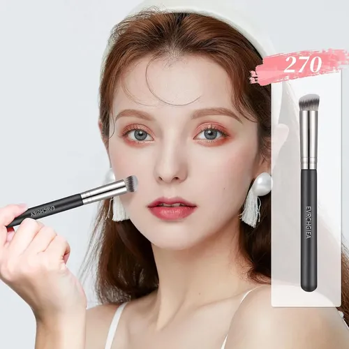 Set De Brochas, Evrchgiea, Para Corrector Y Contorno 3 Pcs