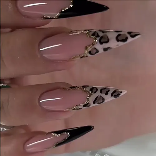 Uñas Postizas Con Diseño Francés De Leopardo