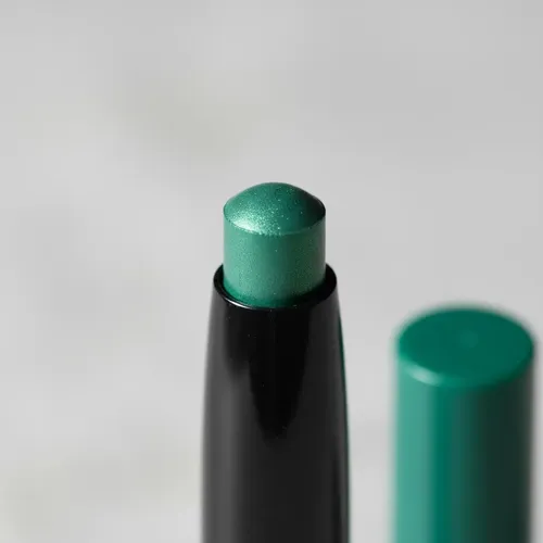 Sombra Cremosa Metalica Larga Duración Sk Long Lasting 1g Color 07 – Fantasy Green