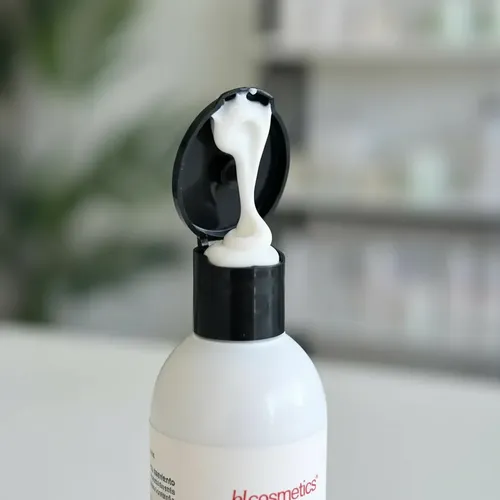 Tratamiento Antifrizz Con Efecto Semi Alisante 300 Ml