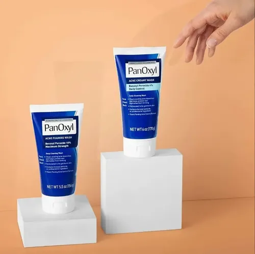 ~panoxyl Espuma Limpiadora Antiacné 4% Peroxido De Benzoil~  Acneica Día/noche