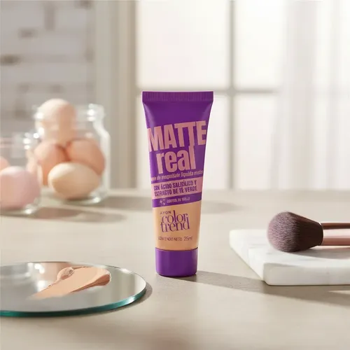 Base De Maquillaje Liquida Matte Real Color Trend Avon