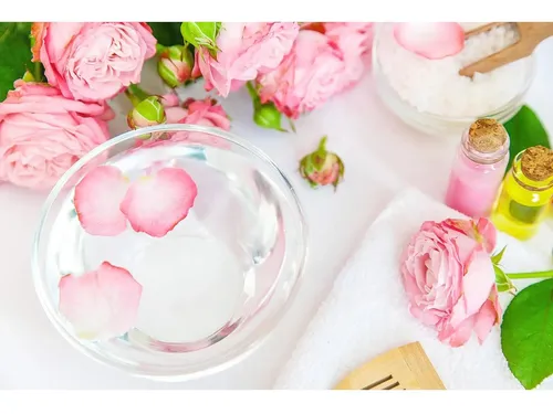 Tónico Facial De Rosas En Spray 8 Oz Con Aloe Y Hamamelis