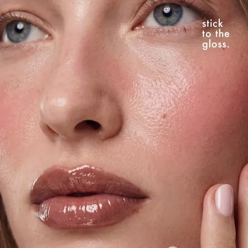 Gloss Labial Cher Dieciocho Stick To The Gloss Mocha Moussse