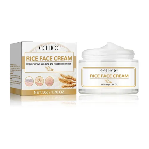 La Crema De Arroz Cuida Suavemente Las Líneas Finas De La Ca
