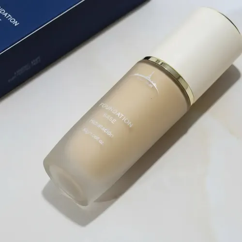 Base Liquida Piel Seca Paris Night Hidratación Tono 301 Tono 301 neutral
