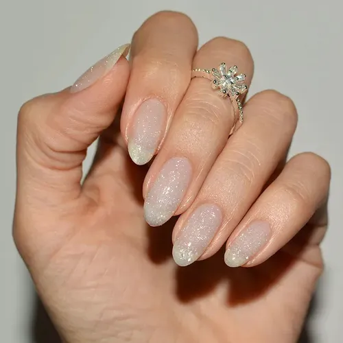 Esmalte Semipermanente – Base Coat 2en1- Ice Ice (plateado Con Glitter Reflejante)
