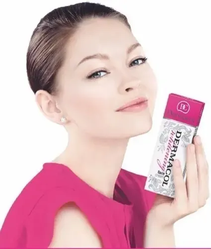 Crema Blanqueadora Facial Manchas Hidrata Dermacol De Praga