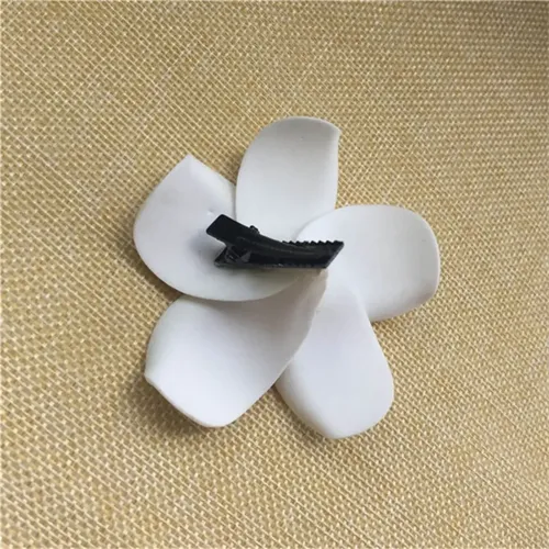 C Pinza For El Pelo Con Flor Plumeria Hawaiana (7 Cm)