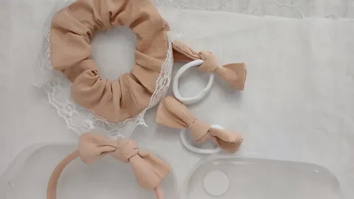 Box De Accesorios Para El Pelo Para Nenas Atemporales Moda Color Rosa Salmón Tusor