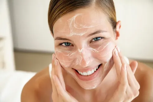 Carthage Gel Exfoliante Limpieza De Piel Tipo de piel Todo Tipo de Piel / X 125 Grs