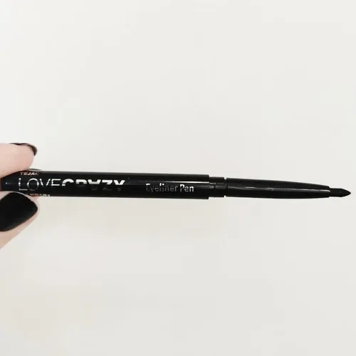 Delineador De Ojos Retractil Waterproof Negro