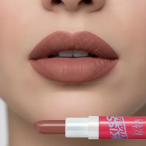 Lápiz labial hidratante Kiss Matte Color Trend Mousse Avon Nude Mousse