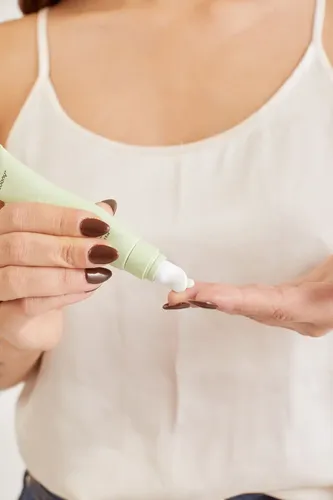 Coony Madecassic Crema Contorno De Ojos Para Bolsas Y Ojeras
