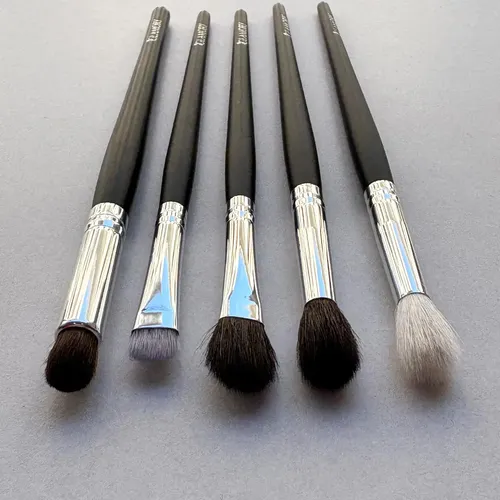 Kit 5 Brochas de Maquillaje para Ojos Glamory Cerdas Suaves Color Negro